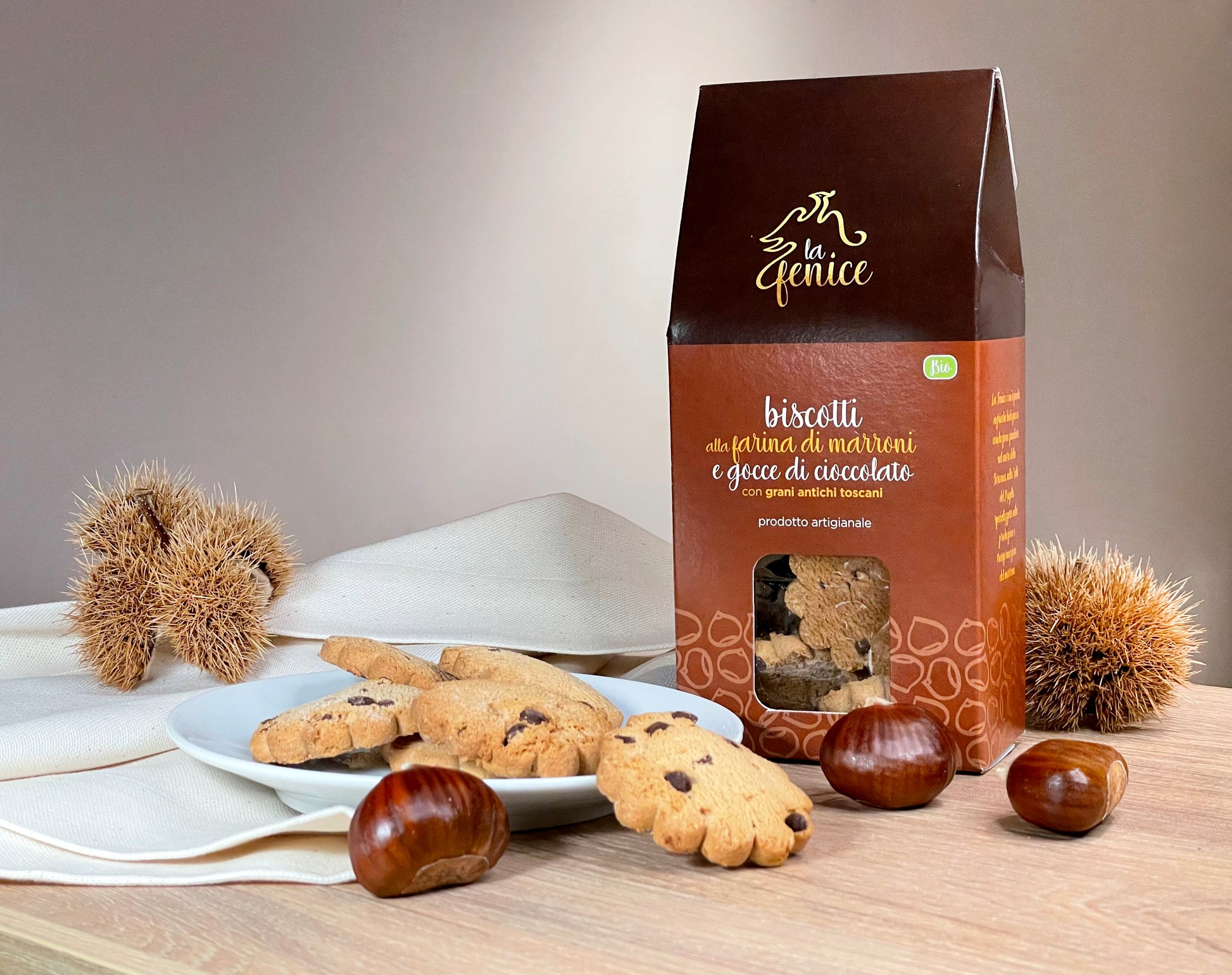 biscotti alla farina di castagne e gocce di cioccolato con grani antichi toscani